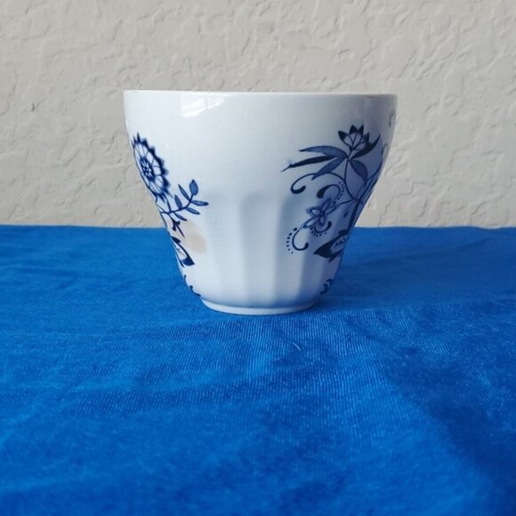 VTG J & G Meakin Classic Blue Nordic Onion Blue and White Tea Cup - Picture 3 of 8